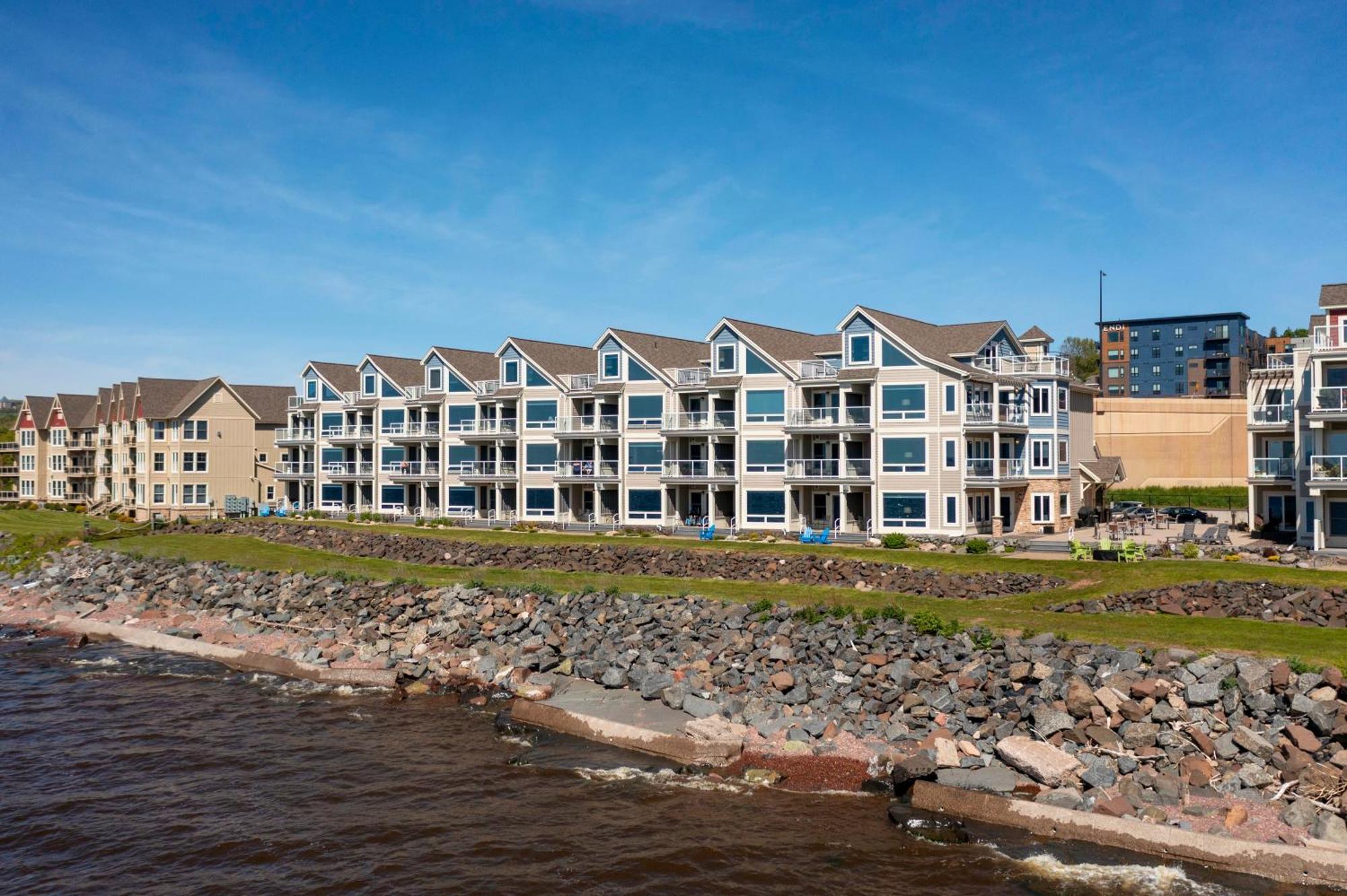 Beacon Pointe On Lake Superior Duluth Extérieur photo