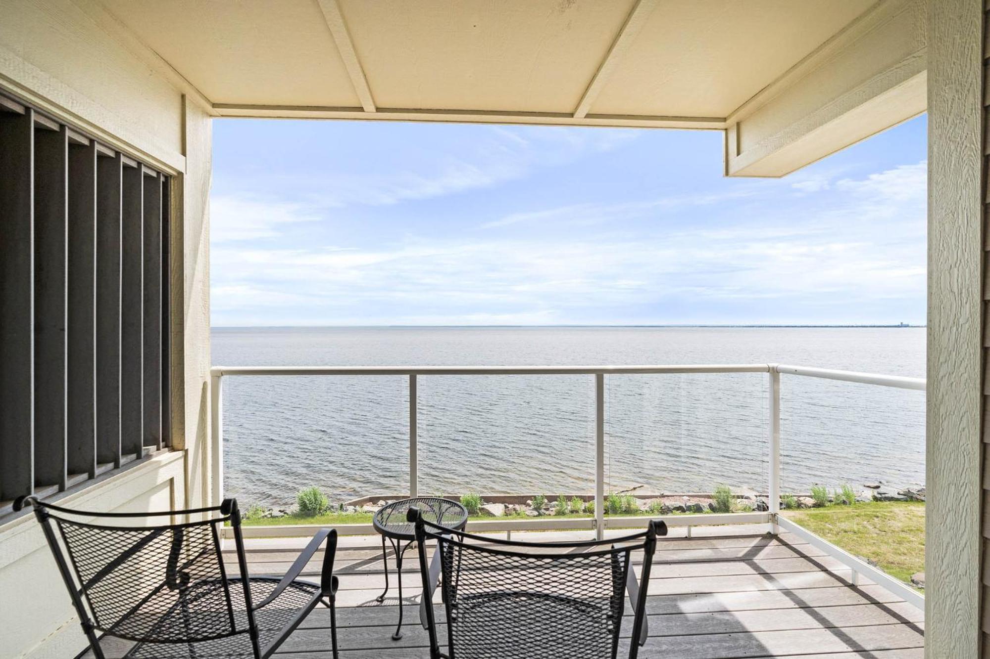 Beacon Pointe On Lake Superior Duluth Extérieur photo